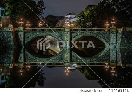 Light up of the Imperial Palace Double Bridge during the year-end and New Year holidays 110363568