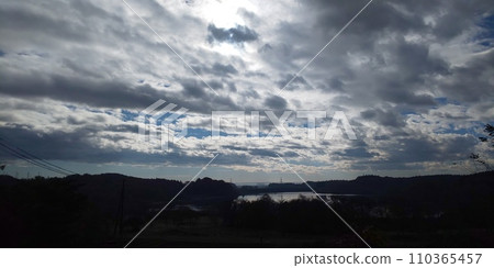 與雲彩的風景 110365457