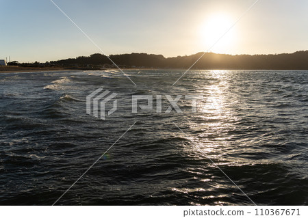 日落時的大海，圖像，情感 110367671