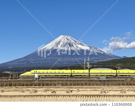 黃博士和富士山 110368008