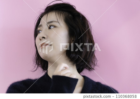 Short Bob's lady Short Bob's lady 110368058