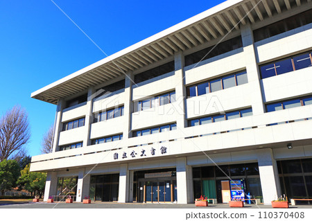 東京都千代田區國立公文書館風景 東京都千代田區國立公文書館風景 110370408