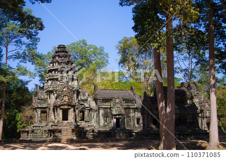 Angkor Thom Thmanon Temple 110371085