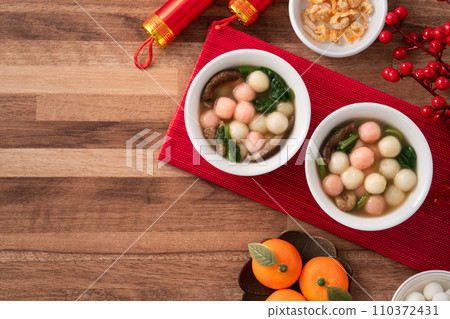 glutinous rice balls winter solstice salty glutinous rice balls red white pink Tang yuan タンユエン 団子 110372431