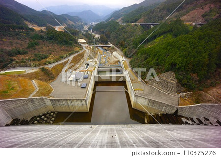 Downstream seen from the top of Kasegawa Dam 110375276