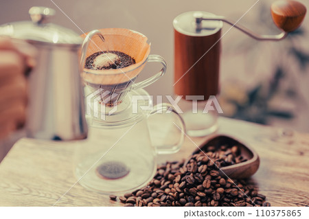 Coffee Coffee Hand Drip HARIO V60 Extraction Tea Wood Grain Antique 110375865