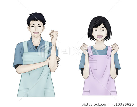 一個穿著圍裙的男人和一個女人做握拳動作 110386620