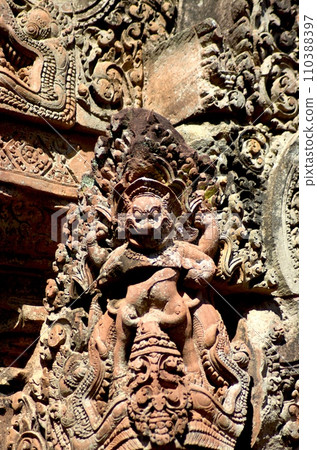 Banteay Srei ruins relief Banteay Srei ruins relief 110388397