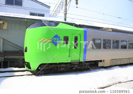 Aomori Station 789 Series Limited Express Super Shiratori Aomori Station 789 Series Limited Express Super Shiratori 110389561