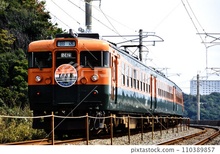 2002 Farewell operation of the 165 series on the Kisei Main Line (forwarding) 110389857