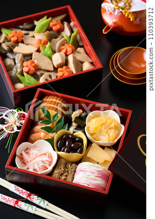 Osechi dishes piled high Osechi dishes piled high 110393712