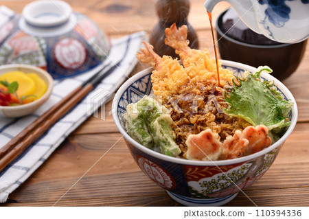 Tendon Tempura bowl Tendon Tempura bowl 110394336