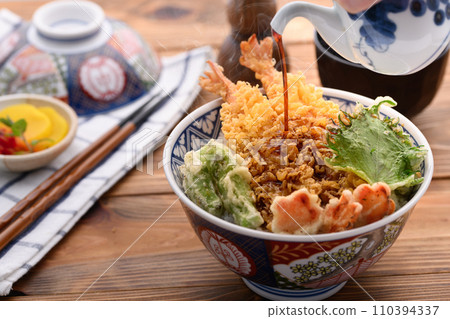 Tendon Tempura bowl Tendon Tempura bowl 110394337