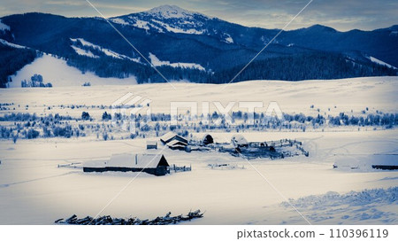 冬季雪景 110396119