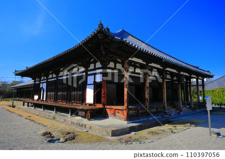 [Nara Prefecture] Gokurakubo Main Hall of Gangoji Temple in sunny weather 110397056