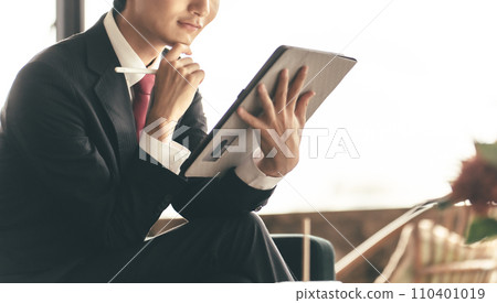 Portrait shoot in a luxury lounge Portrait shoot in a luxury lounge 110401019