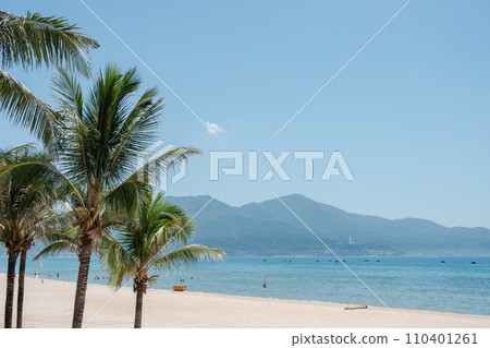 My Khe Beach with palm trees in Da Nang, Vietnam 110401261