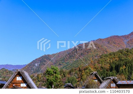 岐阜縣白川村世界遺產白川鄉的秋景 岐阜縣白川村世界遺產白川鄉的秋景 110403570