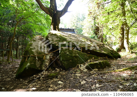Tannaiyama Shrine, a famous place in Hanamaki City Tannaiyama Shrine, a famous place in Hanamaki City 110406065