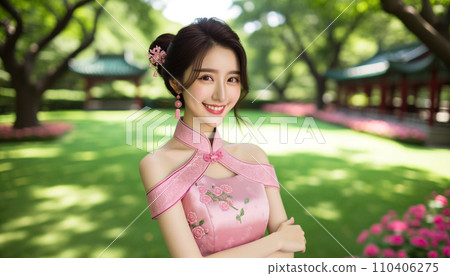 【AI美妝】笑容滿面、略顯無辜的旗袍美女 【AI美妝】笑容滿面、略顯無辜的旗袍美女 110406275