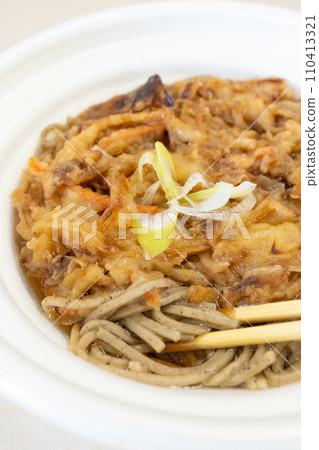 炸蕎麥麵（二八蕎麥麵） 110413321