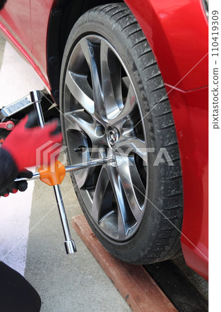 Studless tire replacement work Studless tire replacement work 110419309
