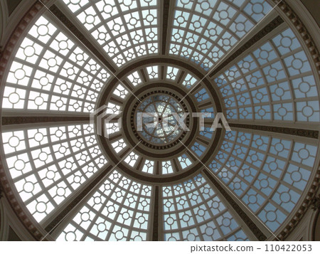 Looking upward at the Old Emporium dome Looking upward at the Old Emporium dome 110422053