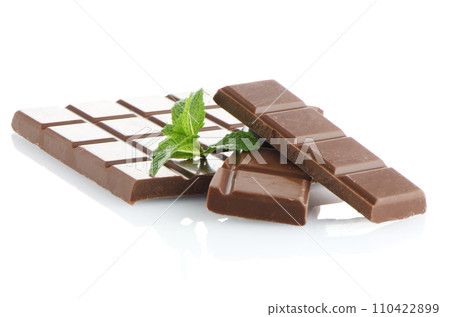 Closeup detail of chocolate parts Closeup detail of chocolate parts 110422899