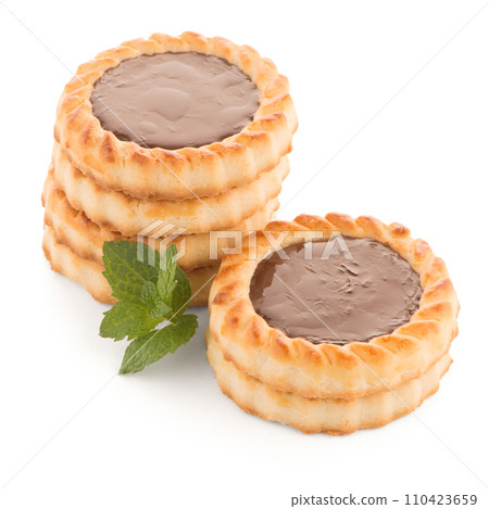 Chocolate tart cookies 110423659