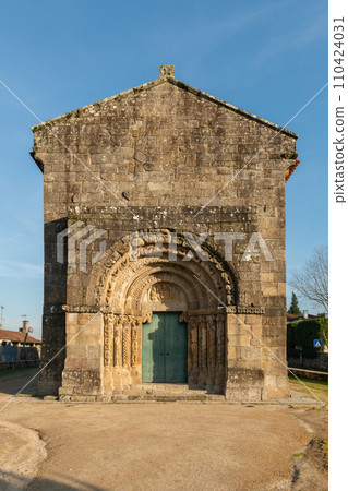 Church of Bravaes Church of Bravaes 110424031