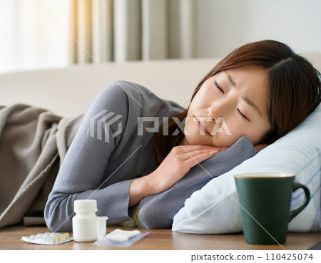 Sick woman 110425074