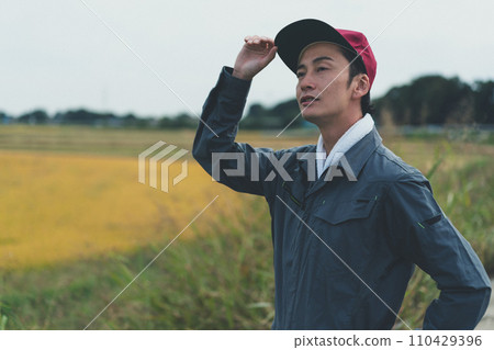 farmer, farmhouse, gents 110429396
