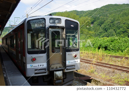 Echigo Tokimeki Railway (Myoko Hanekoma Line) ET127 series 110432772