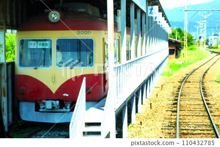 Nagano Electric Railway scenery 2000 series (static preservation Obuse Station) 110432785