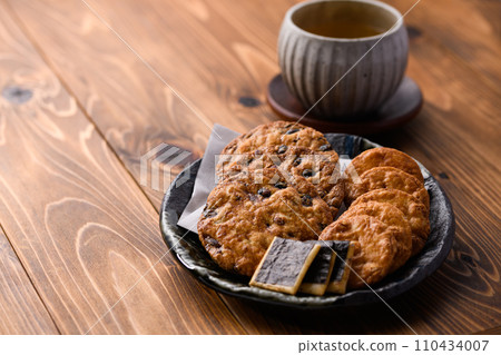 米果和茶(日本茶) 米果和茶(日本茶) 110434007