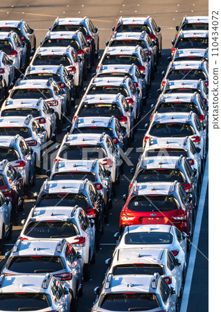 [神奈川縣] 出口到海外的汽車 - 橫濱大國碼頭 110434072