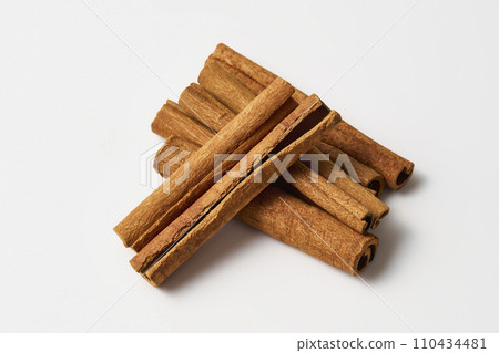 Chinese medicine, Chinese herbal medicine, medicinal meal, kampo medicine, cinnamon, kuipi 110434481
