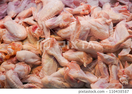 Raw Chicken Wings Raw Chicken Wings 110438587