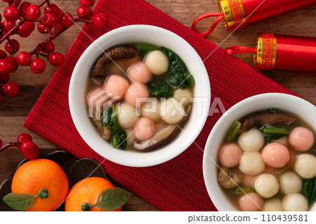 glutinous rice balls winter solstice salty glutinous rice balls red white pink Tang yuan タンユエン 団子 110439581