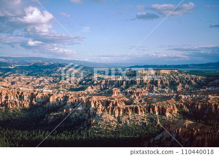 Natural landscape of limestone and sandstone rock formations inside a national parks in utah and arizona in north america in summer Natural landscape of limestone and sandstone rock formations inside a national parks in utah and arizona in north america in summer 110440018
