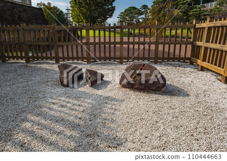 Yamanashi Kofu Castle Brother stones with arrow holes of Inari Kuruwa 110444663