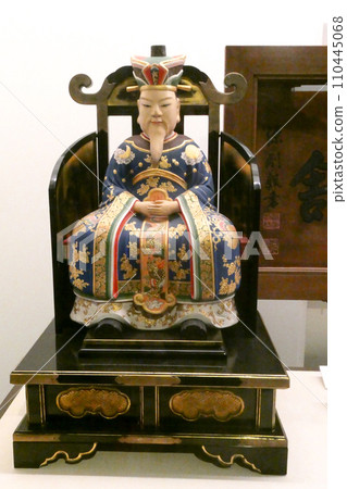 岩手縣盛岡藩私立學校作神館的創始人孔子的雕像 110445068