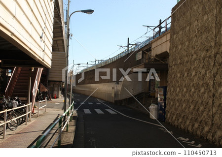 JR Oji Station Station area JR Oji Station Station area 110450713