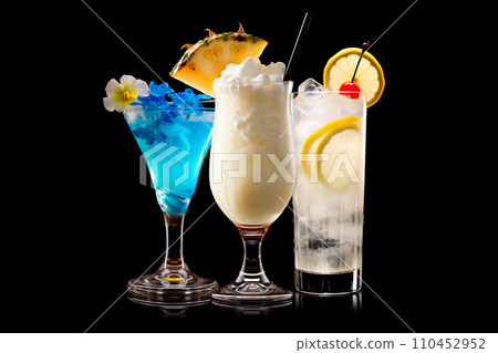 Set and collection of classic alcohol cocktails or mocktail isolated on white background with fresh summer fruits Set and collection of classic alcohol cocktails or mocktail isolated on white background with fresh summer fruits 110452952