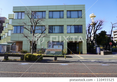 橫濱市立鶴見圖書館外觀 110455525