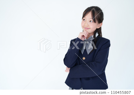 思考小學女孩 思考小學女孩 110455807