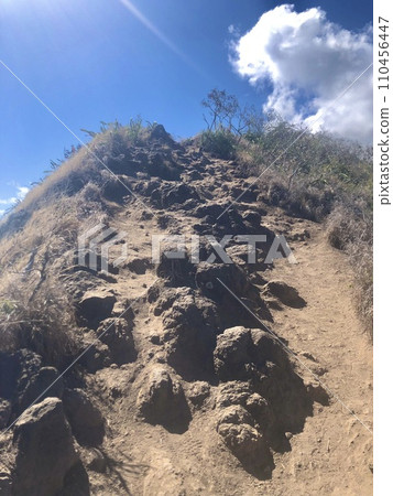 Hawaii's Lanikai Pillbox Trail (Kaiva Ridge Trail) Hawaii's Lanikai Pillbox Trail (Kaiva Ridge Trail) 110456447
