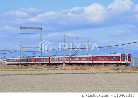 Kintetsu Yamada Line Higashimatsuzaka-Kushida Kintetsu 5211 series VX13 formation Kintetsu Yamada Line Higashimatsuzaka-Kushida Kintetsu 5211 series VX13 formation 110462335