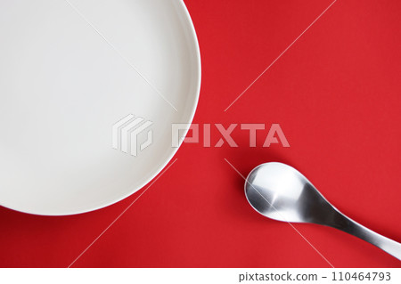 plate and spoon 110464793