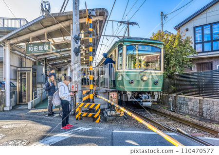 神奈川縣鎌倉市和田塚站的城市景觀 110470577